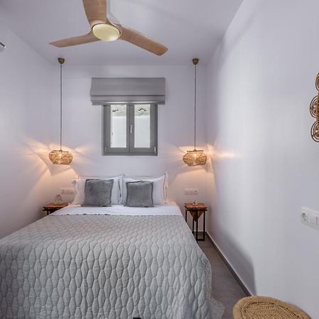Esperanza Apartments Adamantas  ภายนอก รูปภาพ