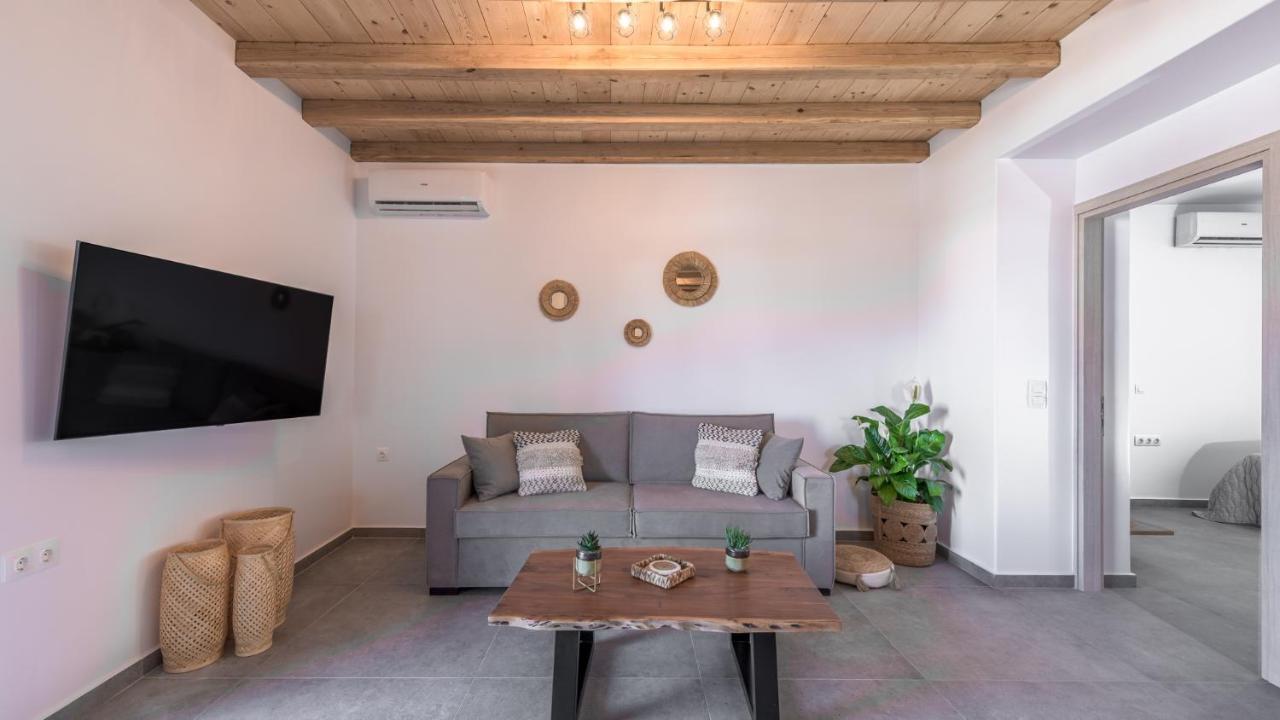 Esperanza Apartments Adamantas  ภายนอก รูปภาพ