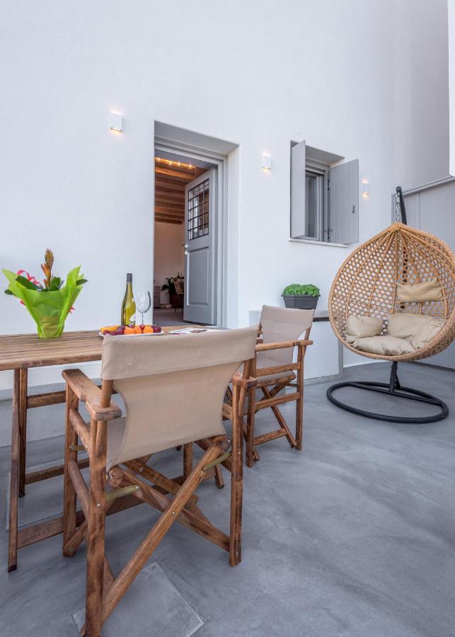 Esperanza Apartments Adamantas  ภายนอก รูปภาพ